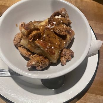 Maple Landing - Bread Pudding (Great!) - Barbeque Near Me - Dallas, Texas Maple Landing - Bread Pudding (Great!) - Barbeque Near Me - Dallas, Texas