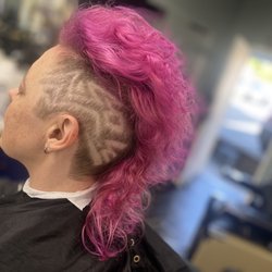 VIP Barbershop - I love being a canvas for hair artists like Bubba!
