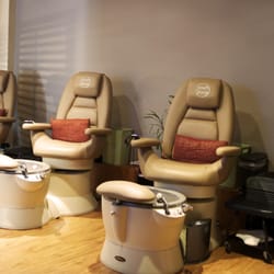 Jake’s Place Home Of Ghent Barbers - Pedicure Room