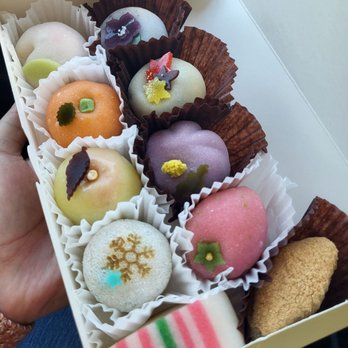 Chikara Mochi - 10 piece box - Bakeries Near Me - Gardena, California