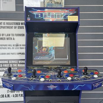 VIP Auto Repair - VIP Lounge Arcade Game - Auto Repair Near Me - Westland, Michigan VIP Auto Repair - VIP Lounge Arcade Game - Auto Repair Near Me - Westland, Michigan