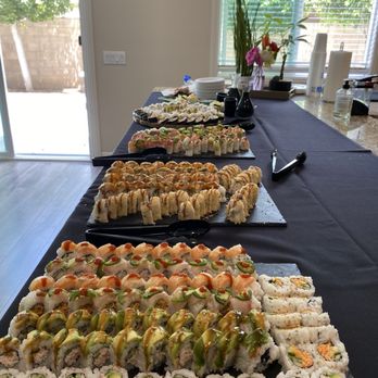 Izzys Sushi - Sushi Bars Near Me - San Diego, California Izzys Sushi - Sushi Bars Near Me - San Diego, California