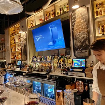 Loch Bar - The bar - Seafood Near Me - Houston, Texas Loch Bar - The bar - Seafood Near Me - Houston, Texas
