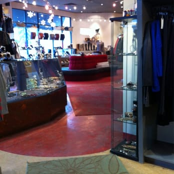 Who Cares Wear - Who cares - Women's Clothing Near Me - Edmonton, Alberta Who Cares Wear - Who cares - Women's Clothing Near Me - Edmonton, Alberta