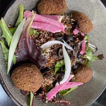 ala - Quinoa salad with falafel - Mediterranean Near Me - Washington, DC, District of Columbia