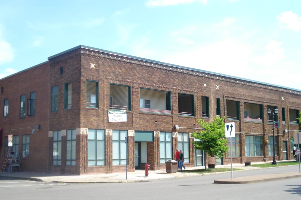 SELBY COMMONS 182 Milton St N, Saint Paul, Minnesota Apartments