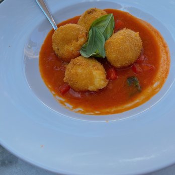 La Parolaccia Trattoria - Burrata Fritta - Italian Near Me - Buenos Aires, C La Parolaccia Trattoria - Burrata Fritta - Italian Near Me - Buenos Aires, C