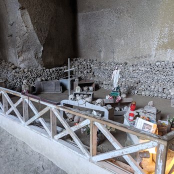 Cimitero delle Fontanelle - Cimitero Delle Fontanelle January 2020 - Landmarks & Historical Buildings Near Me - Naples, NA