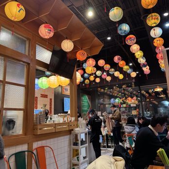 Hoja - Desserts Near Me - Markham, Ontario