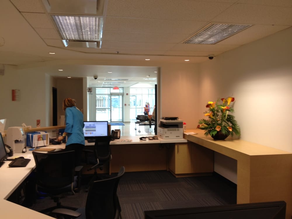 INSTITUT DE L’OEIL DE MONTRÉAL Updated September 2024 2300