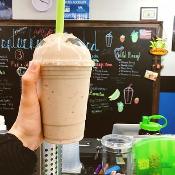 Kentucky Blended Nutrition - a hand holding a smoothie - Nutritionists Near Me - Lexington, Kentucky Kentucky Blended Nutrition - a hand holding a smoothie - Nutritionists Near Me - Lexington, Kentucky