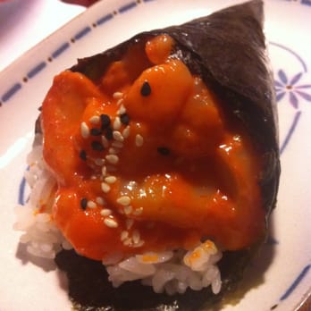 Sushi Dake - Spicy scallop handroll - really spicy! - Sushi Bars Near Me - Anaheim, California