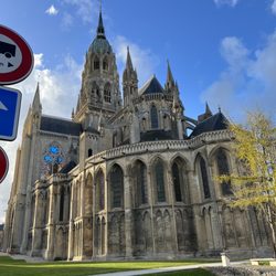 Hôtel Tardif - Bayeux Cathedral
