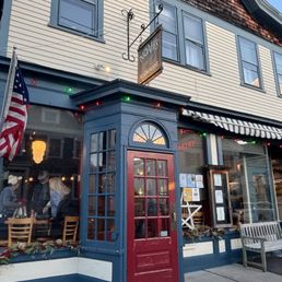 Exterior photo of Noah's - Stonington, Connecticut Exterior photo of Noah's - Stonington, Connecticut