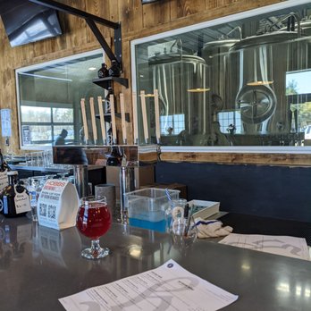 Hobbs Brewing Company - Breweries Near Me - Ossipee, New Hampshire Hobbs Brewing Company - Breweries Near Me - Ossipee, New Hampshire