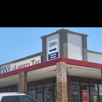 Goin' Postal - The business is on the side of the building across from chicken express. - Post Offices Near Me - Jacksonville, Texas Goin' Postal - The business is on the side of the building across from chicken express. - Post Offices Near Me - Jacksonville, Texas