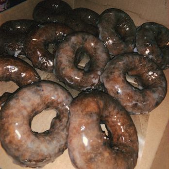 M & M Donuts - Dozen blueberry donuts - Donuts Near Me - Anaheim, California