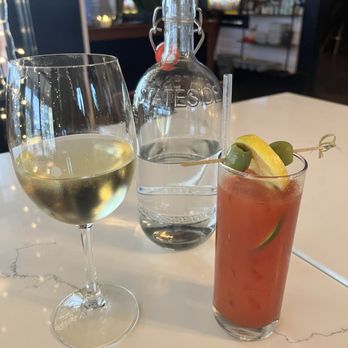 Cricket Club - Chardonnay, water and Bloody Mary (excellent) - American Near Me - Cape May, New Jersey Cricket Club - Chardonnay, water and Bloody Mary (excellent) - American Near Me - Cape May, New Jersey