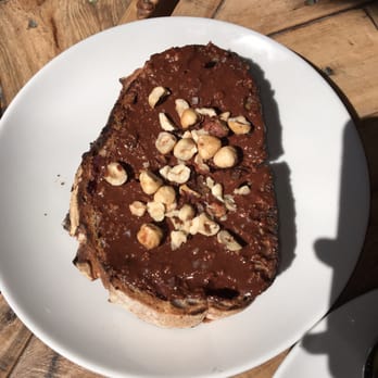 Zak The Baker - Chocolate hazelnut toast - Kosher Near Me - Miami, Florida Zak The Baker - Chocolate hazelnut toast - Kosher Near Me - Miami, Florida