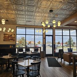 Summer Moon Coffee - Dining room (one side)