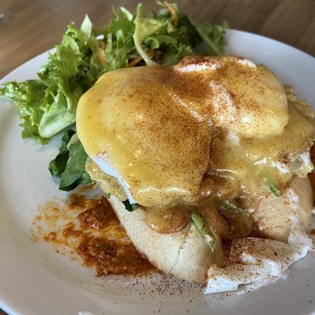 Egghead Cafe - Crab Eggs Benedict - Coffee & Tea Near Me - Honolulu, Hawaii Egghead Cafe - Crab Eggs Benedict - Coffee & Tea Near Me - Honolulu, Hawaii