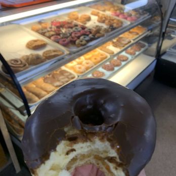 Star Donuts - Chocolate donut - Donuts Near Me - Pine Grove, California