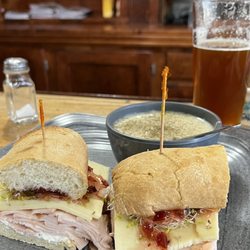 Balance Rock Eatery & Pub