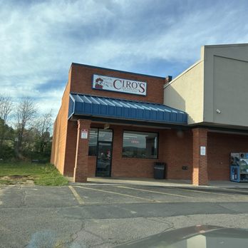 Ciro's Pizza - Pizza Near Me - Stuarts Draft, Virginia