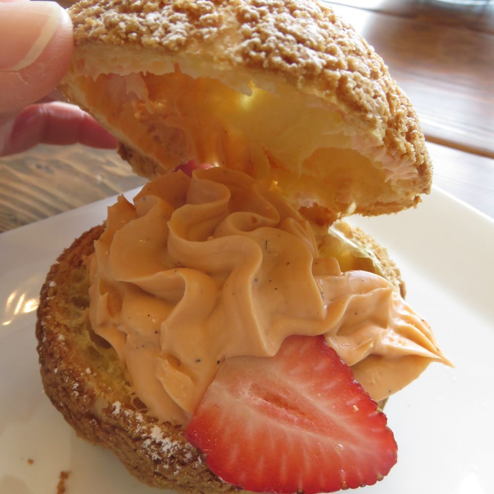 Coco Leaf - Coco Leaf Thai Tea cream puff ($3.21 after tax) 4/2017 - Coffee & Tea Near Me - Boston, Massachusetts