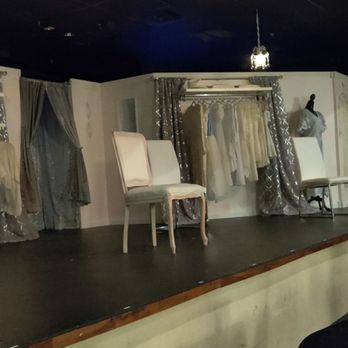 Early Bird Dinner Theater - stage with chairs and chairs - Dinner Theater Near Me - Clearwater, Florida Early Bird Dinner Theater - stage with chairs and chairs - Dinner Theater Near Me - Clearwater, Florida