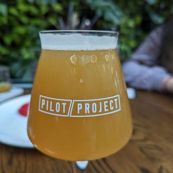 Pilot Project Brewing - Milwaukee - Brewer's Kitchen - Mountains Calling Home IPA - Brewpubs Near Me - Milwaukee, Wisconsin