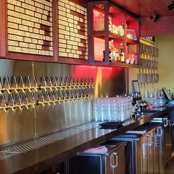Flying Guillotine - Beers on tap. - Lounges Near Me - Staten Island, New York