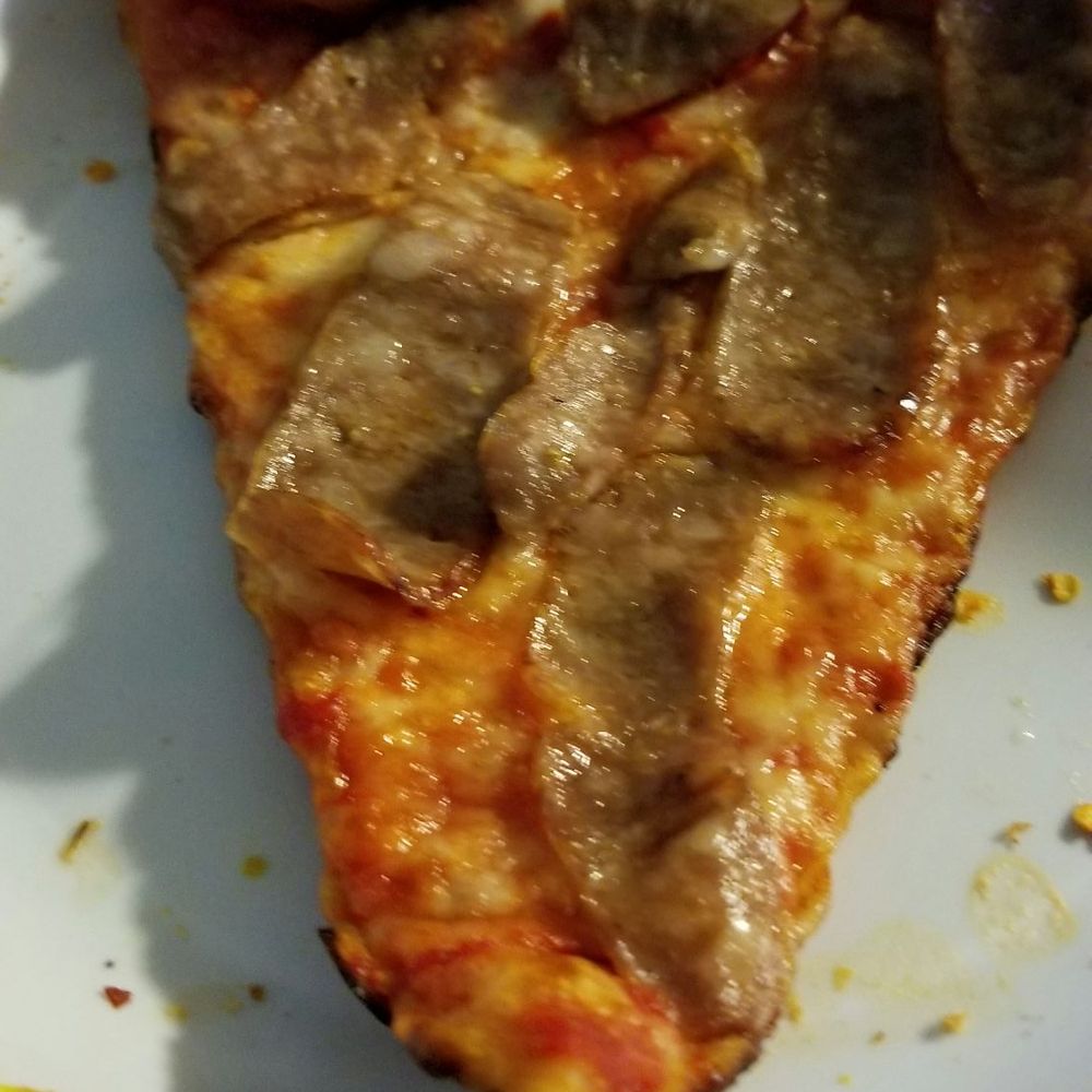 Farmer's Pizza - Pizza Near Me - St. Albans, New York