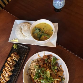 Thai Sapa - Thai Near Me - Springdale, Utah