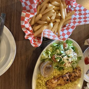 Gilan Pizza & Grill - Chicken Kabob Platter - Breakfast & Brunch Near Me - Long Beach, California Gilan Pizza & Grill - Chicken Kabob Platter - Breakfast & Brunch Near Me - Long Beach, California