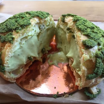 Bibble & Sip - Matcha cream puff - Coffee & Tea Near Me - New York, New York Bibble & Sip - Matcha cream puff - Coffee & Tea Near Me - New York, New York
