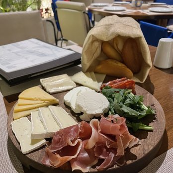 Walla Cozumel - Charcuterie board - Mediterranean Near Me - San Miguel de Cozumel, ROO