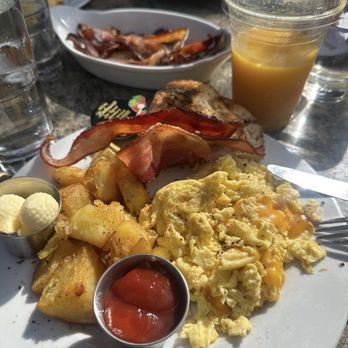 Barbarella Restaurant & Bar - Breakfast & Brunch Near Me - Playa La Jolla, California Barbarella Restaurant & Bar - Breakfast & Brunch Near Me - Playa La Jolla, California