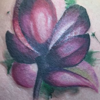 Seven Daggers Tattoo Studio - Flower done by Antonio - Tattoo Near Me - Opelika, Alabama Seven Daggers Tattoo Studio - Flower done by Antonio - Tattoo Near Me - Opelika, Alabama