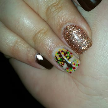 Sweet Three Nail Lounge - These are my thanksgiving nails.she hand painted the gold diamond and the tree! - Nail Salons Near Me - Katy, Texas Sweet Three Nail Lounge - These are my thanksgiving nails.she hand painted the gold diamond and the tree! - Nail Salons Near Me - Katy, Texas