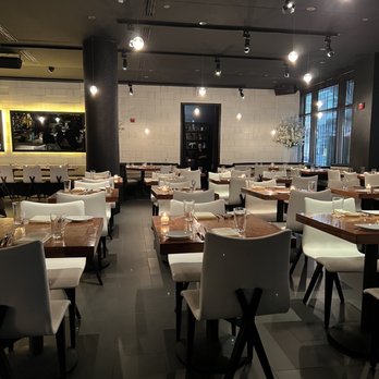 STK Steakhouse - Empty restaurant - Steakhouses Near Me - Chicago, Illinois STK Steakhouse - Empty restaurant - Steakhouses Near Me - Chicago, Illinois