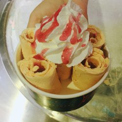 Twisted Creamery - Peach ice cream with coconut and strawberries