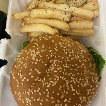 Philly Fried Chicken - Picture perfect - Burgers Near Me - Philadelphia, Pennsylvania Philly Fried Chicken - Picture perfect - Burgers Near Me - Philadelphia, Pennsylvania