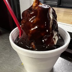 Frostee Shoppe - Hot Fudge cake