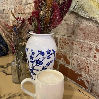 Gallery 115 - Cappuccino - Cafes Near Me - Madison, Indiana