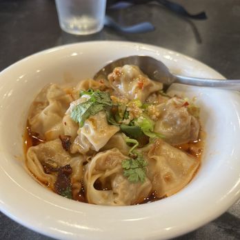 Dumpling Yo! - Wonton in Chili Oil - Dim Sum Near Me - Sacramento, California Dumpling Yo! - Wonton in Chili Oil - Dim Sum Near Me - Sacramento, California