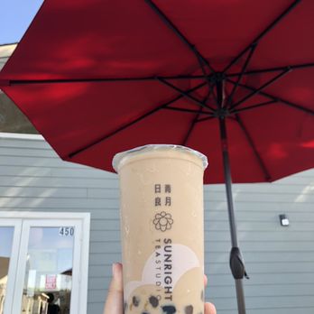 Sunright Tea Studio - Sunright boba milk tea+honey boba - Bubble Tea Near Me - Irvine, California Sunright Tea Studio - Sunright boba milk tea+honey boba - Bubble Tea Near Me - Irvine, California