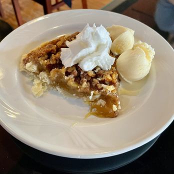 Valeria  - Bourbon pecan pie a la mode - Pizza Near Me - Boerne, Texas