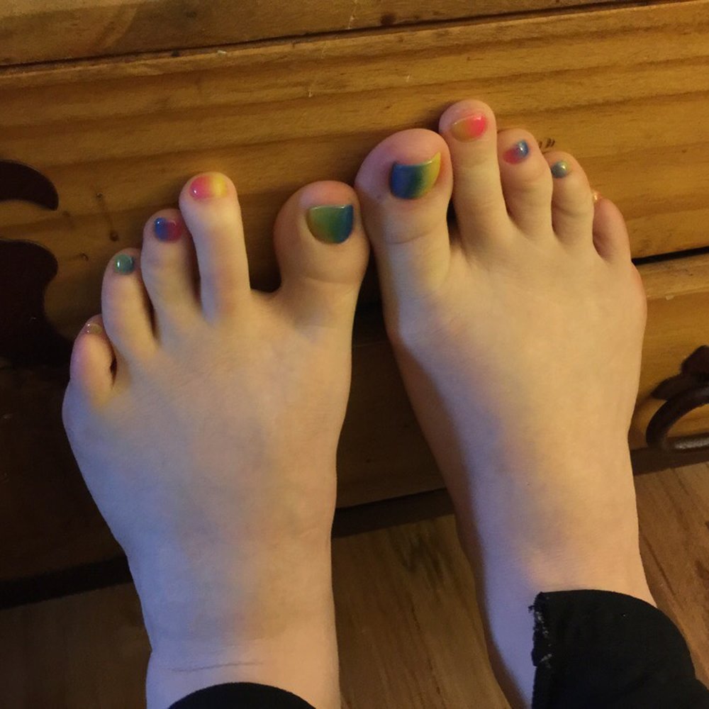 Creative Nails - Rainbow ombré tonsils by T - Nail Salons Near Me - Salem, Oregon Creative Nails - Rainbow ombré tonsils by T - Nail Salons Near Me - Salem, Oregon