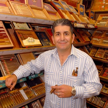 VALENCIA CIGAR AND NEWSSTAND - CLOSED - Updated May 2026 - 21 Photos & 47  Reviews - 23164 Valencia Blvd, Valencia, California - Tobacco Shops - Phone  Number